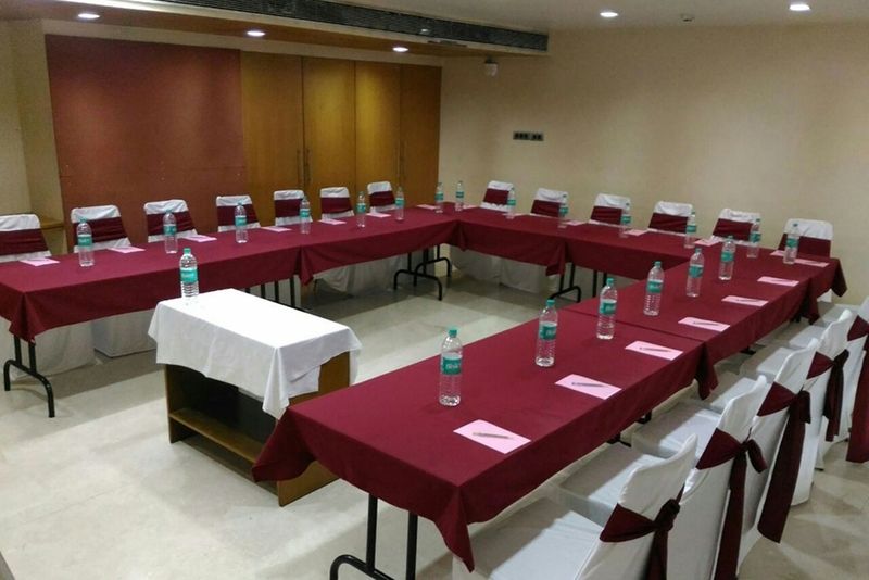 Centurion Inn Pune Luaran gambar