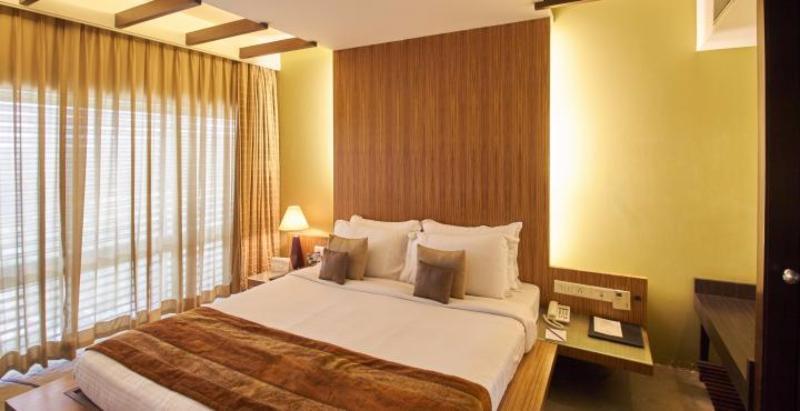 Centurion Inn Pune Luaran gambar